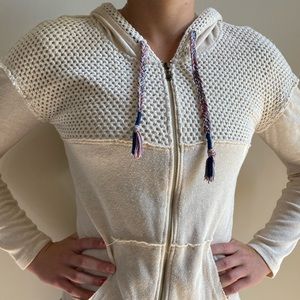 ROXY zip-up sweatshirt